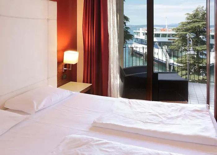 Hotel Lido Torri Del Benaco