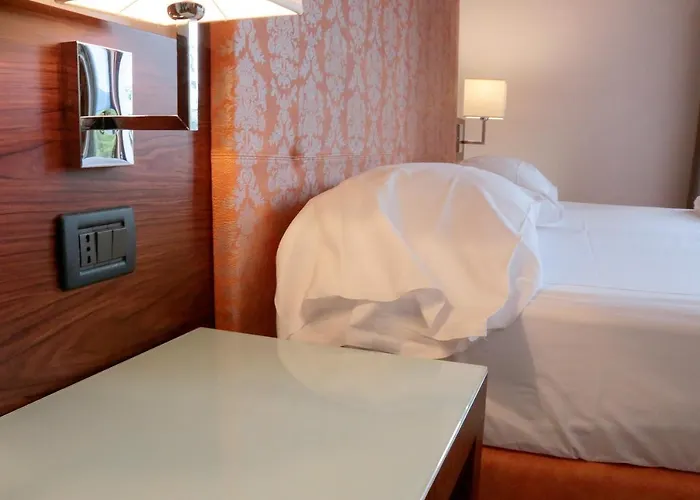 Lido 3* Torri Del Benaco