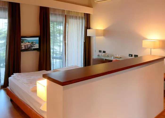 Lido Torri Del Benaco