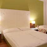 Lido Hotel 3*