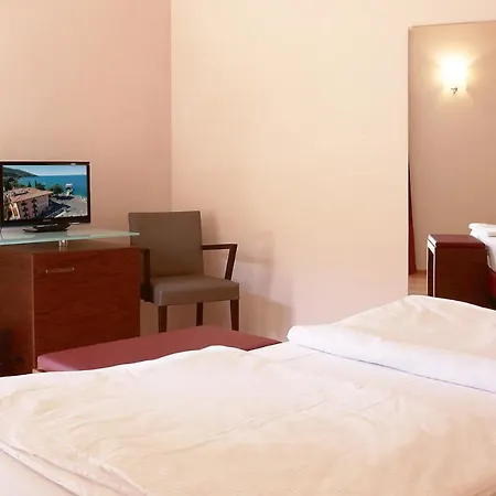 Ξενοδοχείο Lido 3*