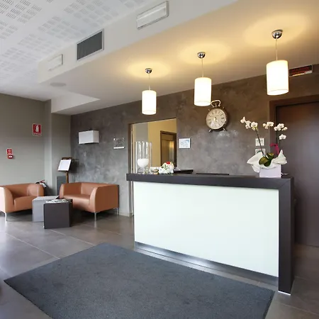 Lido 3*