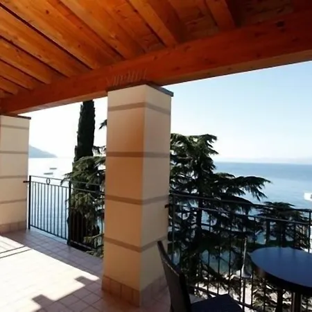 Ξενοδοχείο Lido Torri Del Benaco