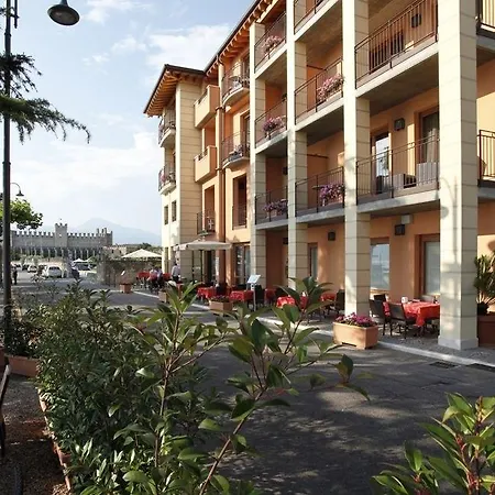Lido Hotel