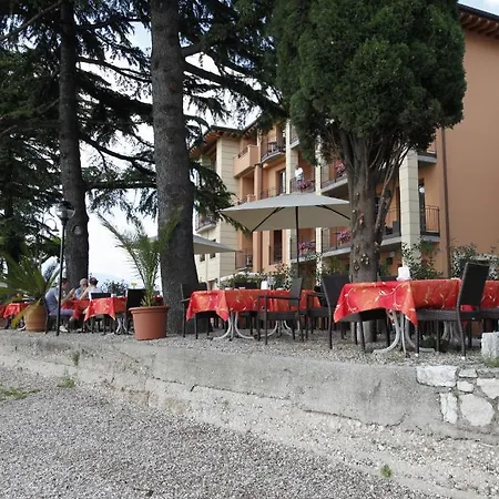 Lido Torri Del Benaco