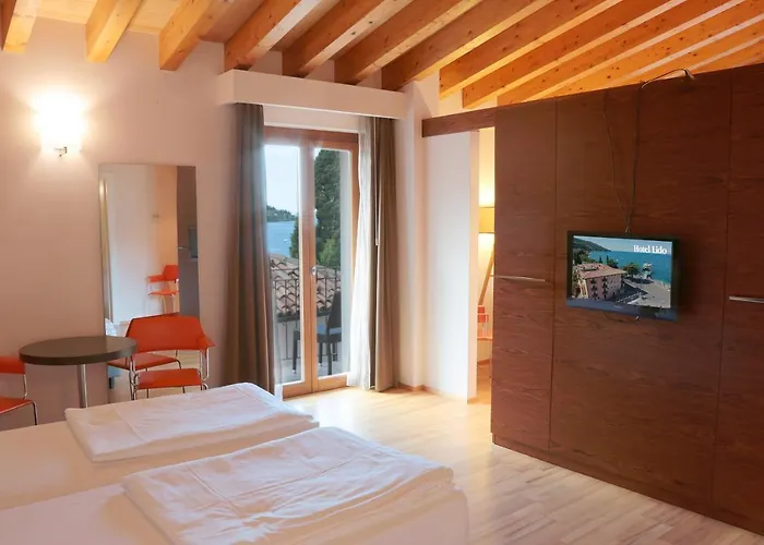 Lido توري ديل بيناكو