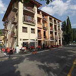Lido Szálloda
