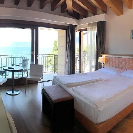 Hotel Lido 3*