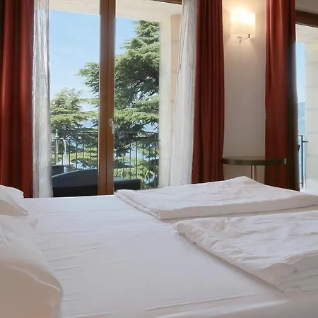 Lido ホテル 3*