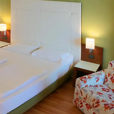 Lido 托里德尔贝纳科